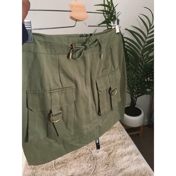 Cargo Pocket Mini Skirt - Picture 2 of 3